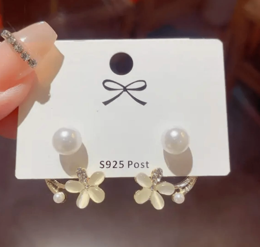 Bow & Pearl Dreams