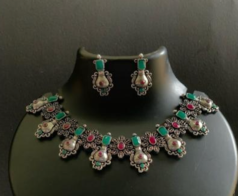 Regal Kundan Pearl Set (GSN 134)