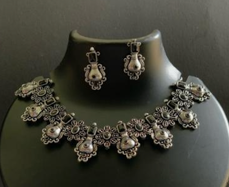 Regal Kundan Pearl Set (GSN 134)