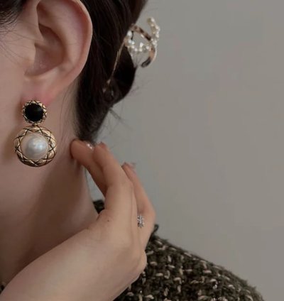 Vintage Pearl Drop Earrings